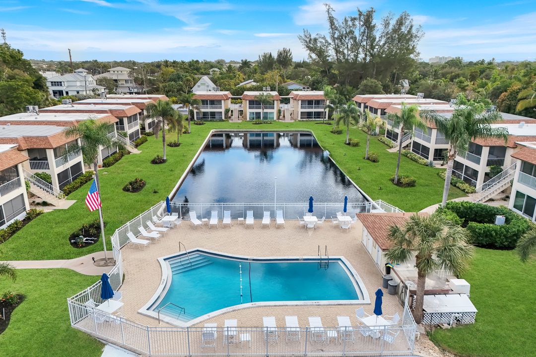 1155 Sandpiper St #D8, Naples, FL 34102