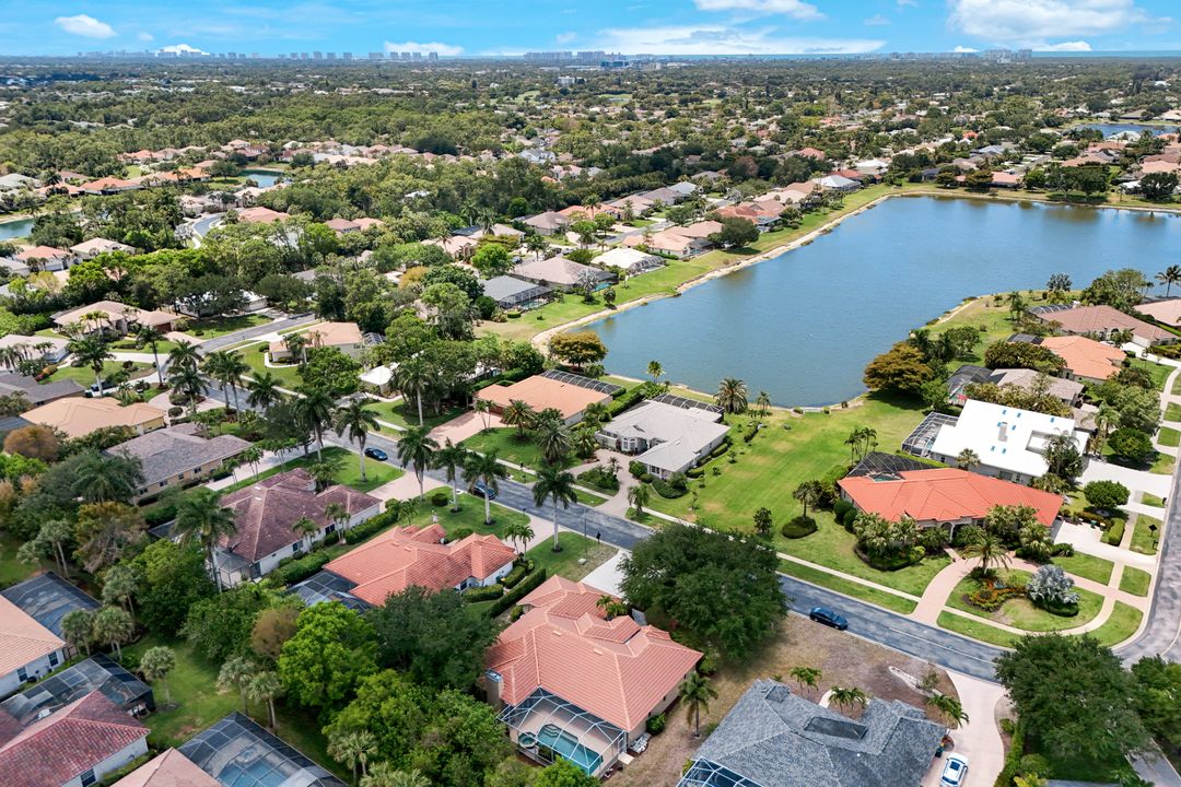2079 Imperial Cir, Naples, FL 34110