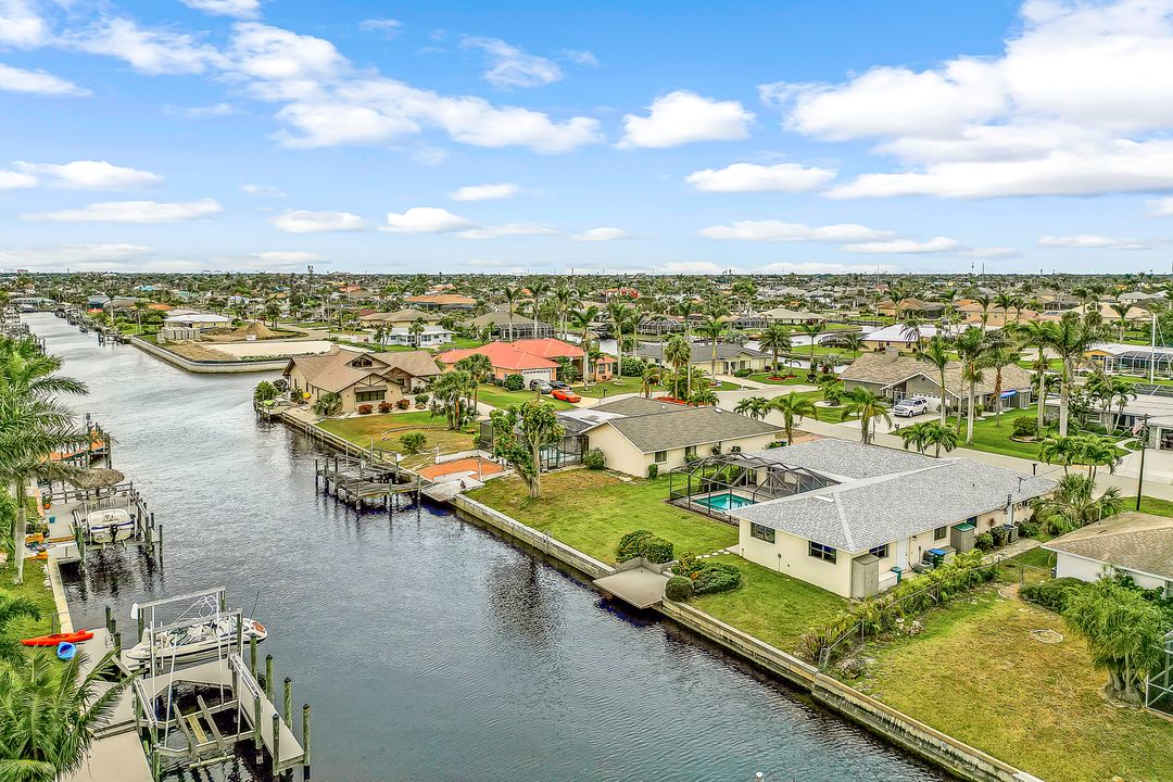 3117 SE 19th Ave, Cape Coral, FL 33904