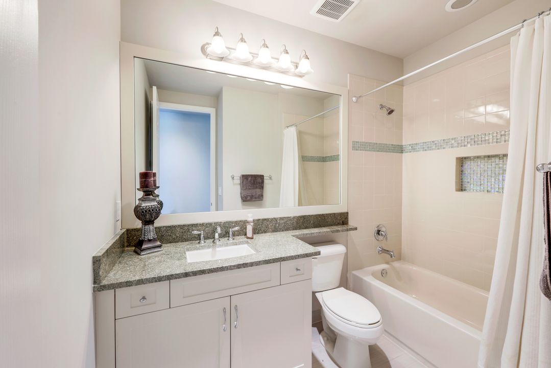 4138 Aspen Chase Dr, Naples, FL 34119