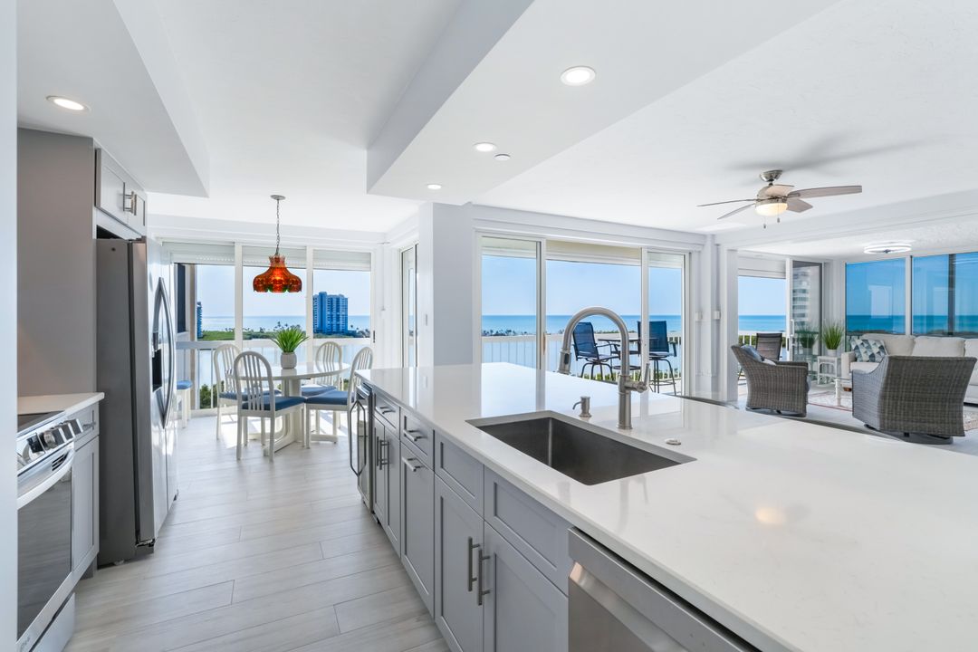 5501 Heron Point Dr #904, Naples, FL 34108
