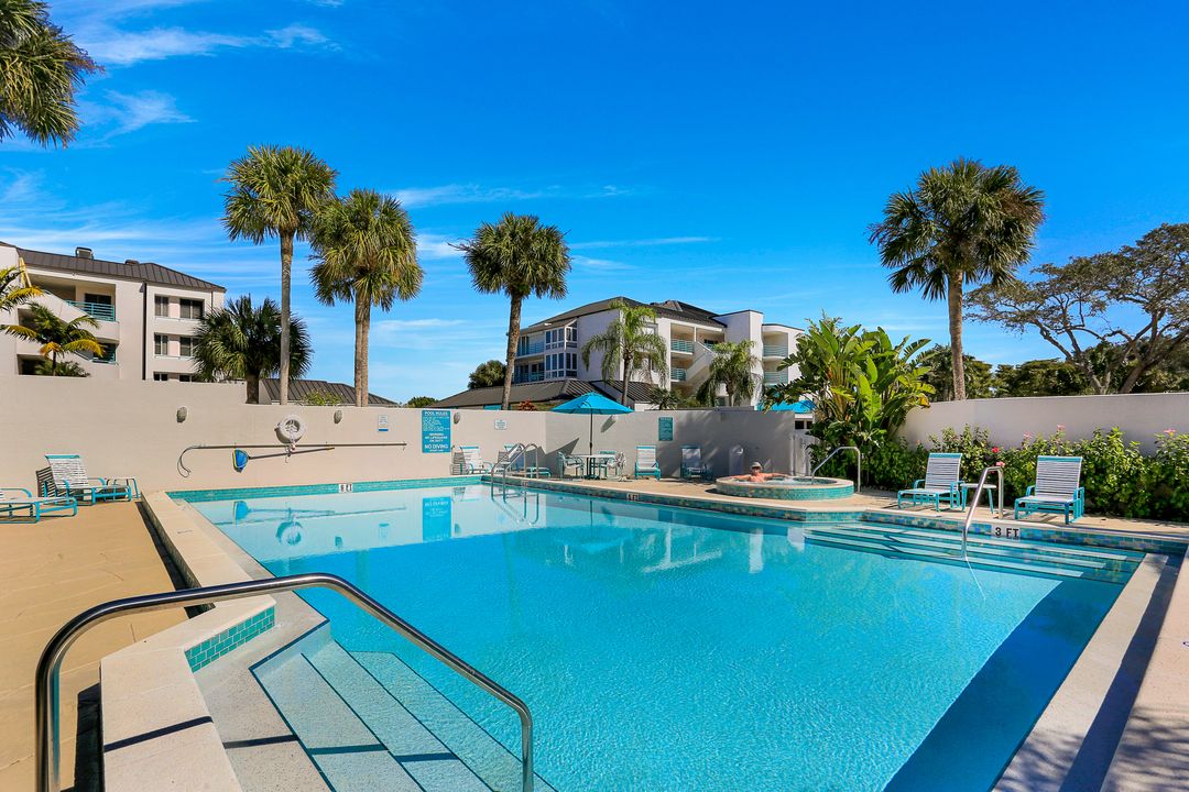 355 Park Shore Dr #1-134, Naples, FL 34103