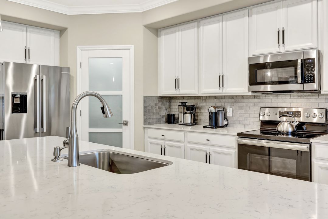 17271 Cherrywood Ct #8701, Bonita Springs, FL 34135