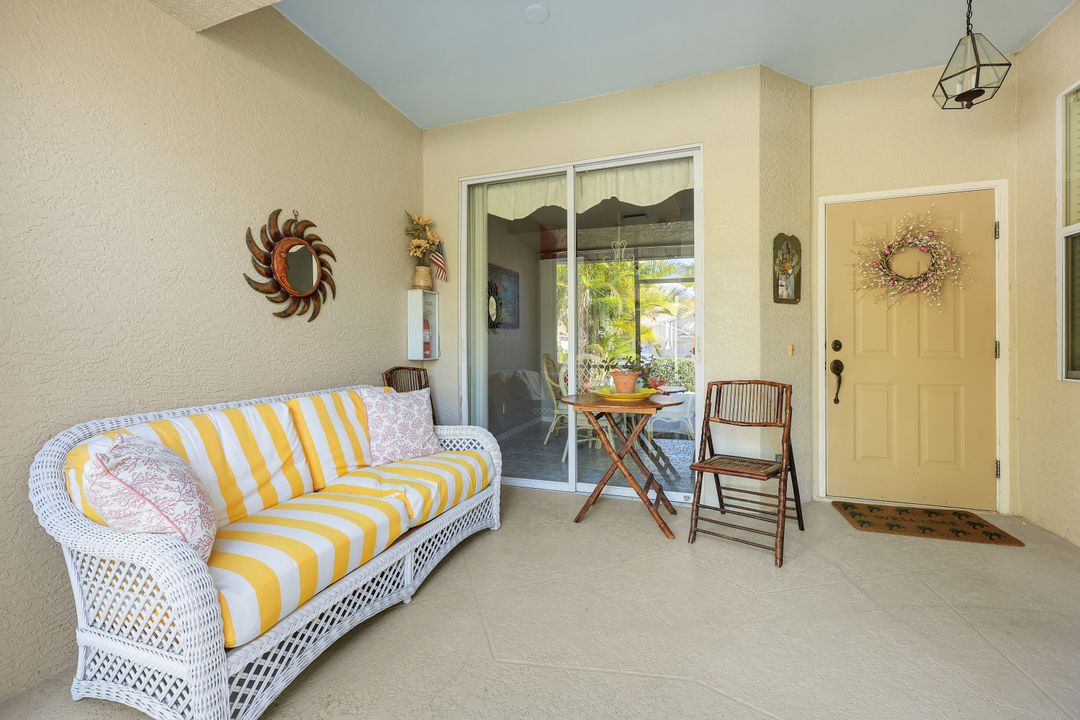 1898 Morning Sun Ln, Naples, FL 34119