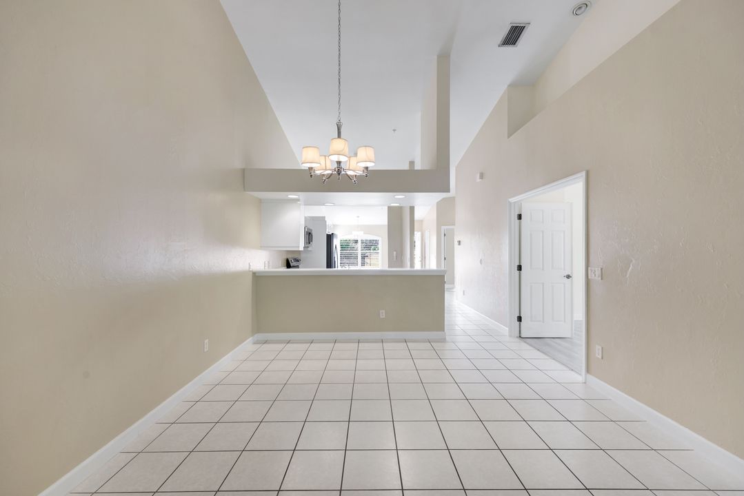 2055 Cascades Dr #6, Naples, FL 34112