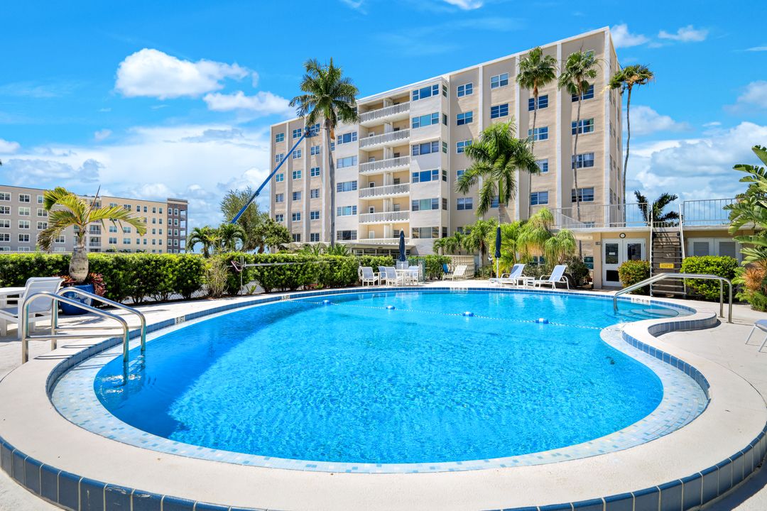 1900 Clifford St  #507, Fort Myers, FL 33901