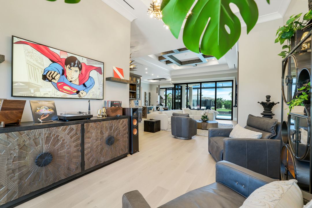 855 Old Marco Ln, Marco Island, FL 34145
