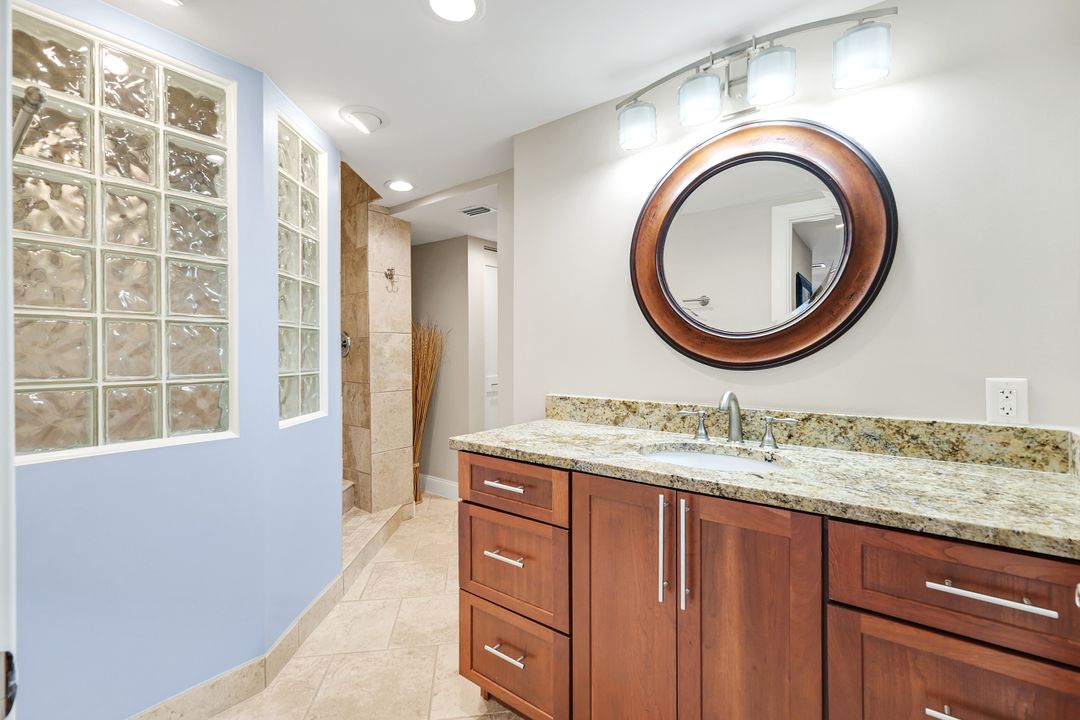 538 Estero Blvd #302, Fort Myers Beach, FL 33931