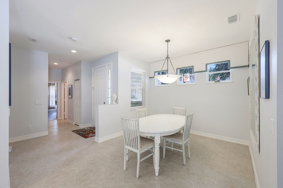 1902 Tarpon Bay Dr N  #101, Naples, FL 34119