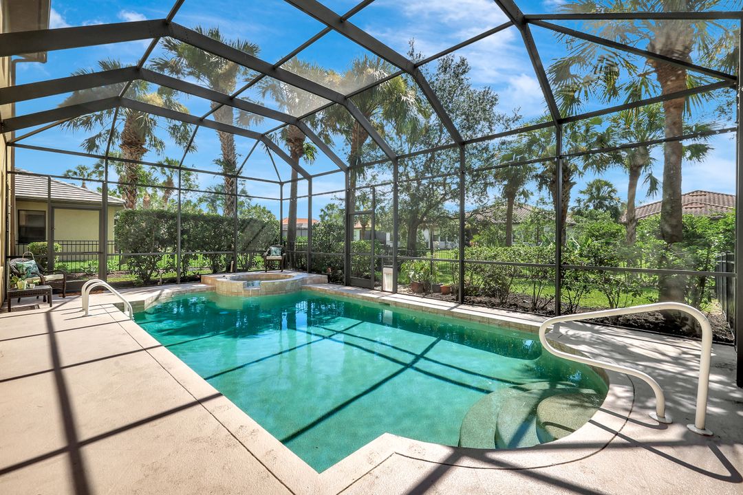 12693 Kentwood Ave, Fort Myers, FL 33913