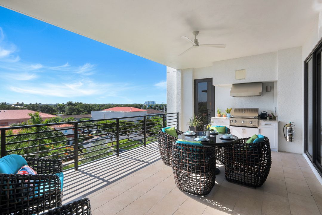 1125 Central Ave #571, Naples, FL 34102