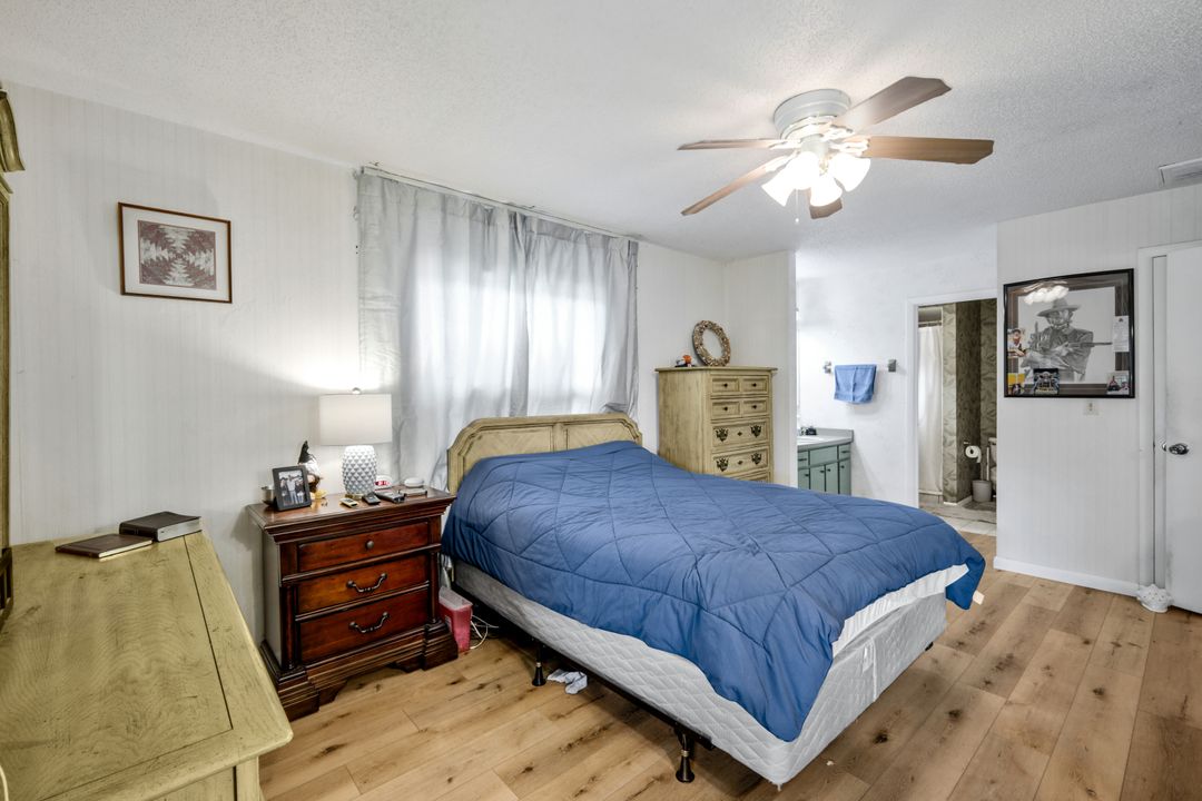 18102 Adams Cir, Fort Myers, FL 33967