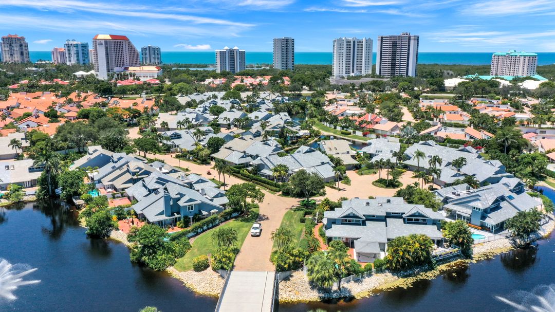 Turtle Bay Dr, Naples, FL 34108
