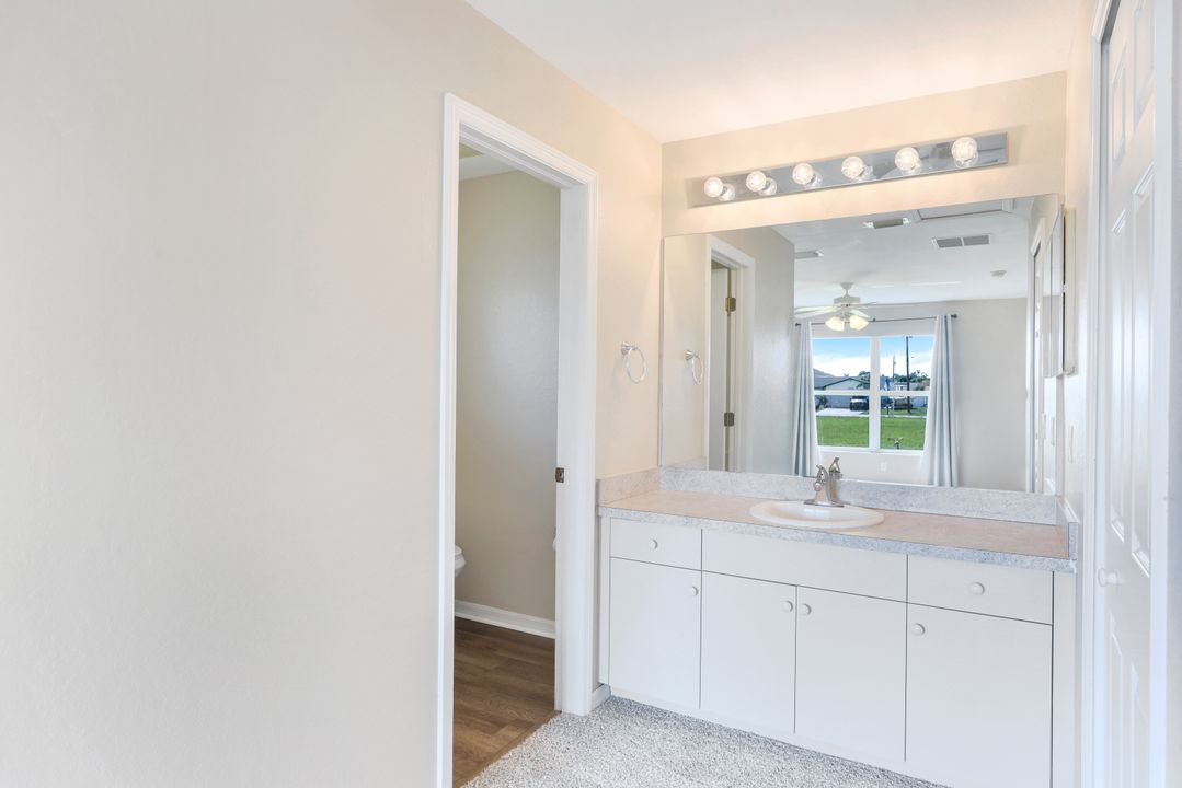 3201 NW 4th Ave, Cape Coral, FL 33993