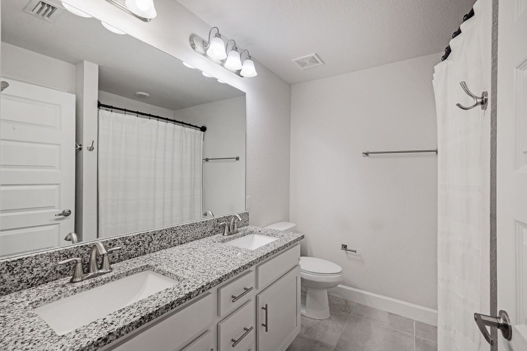 497 Windermere Dr, Lehigh Acres, FL 33972