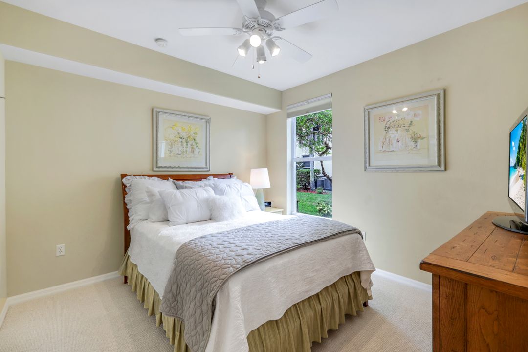 1445 Tiffany Ln #202, Naples, FL 34105