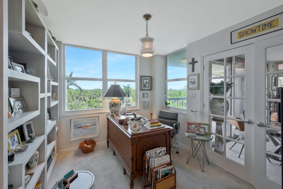 6573 Marissa Loop #303, Naples, FL 34108