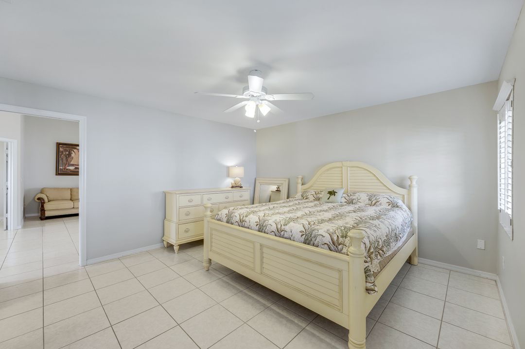 2513 Everest Pkwy, Cape Coral, FL 33904