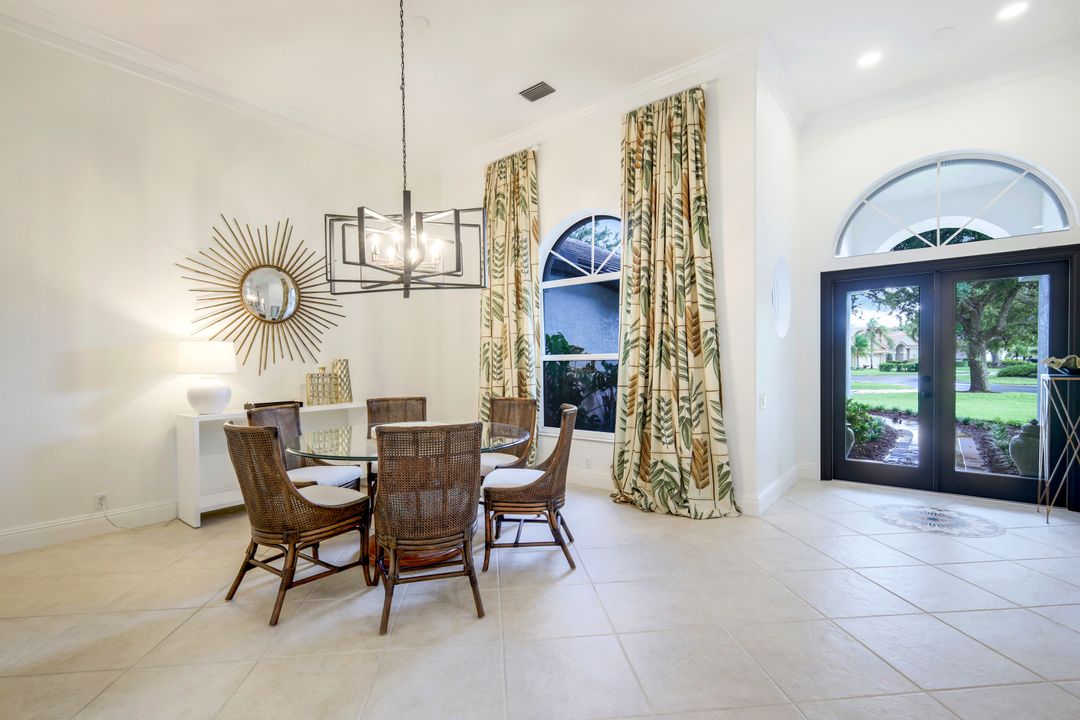 11819 Warbler Ct, Naples, FL 34119