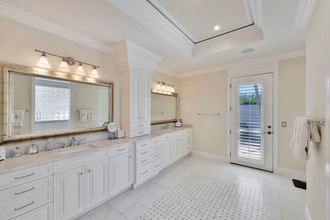 13181 Pond Apple Dr E, Naples, FL 34119