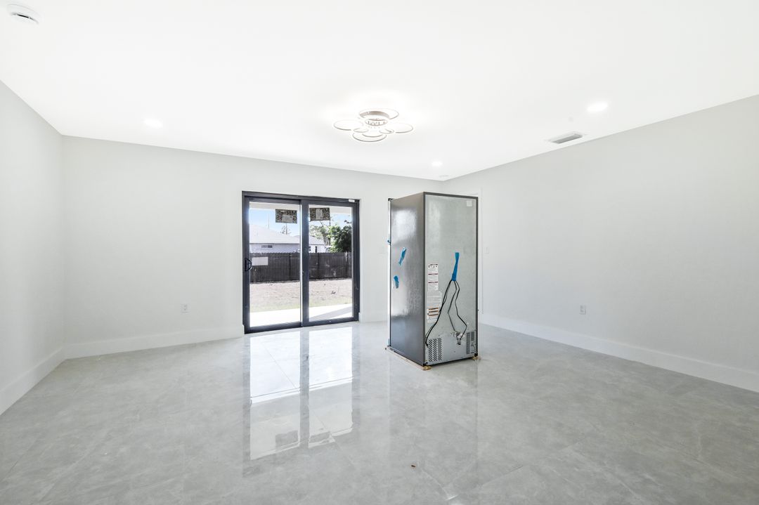 3411 27th St SW, Lehigh Acres, FL 33976