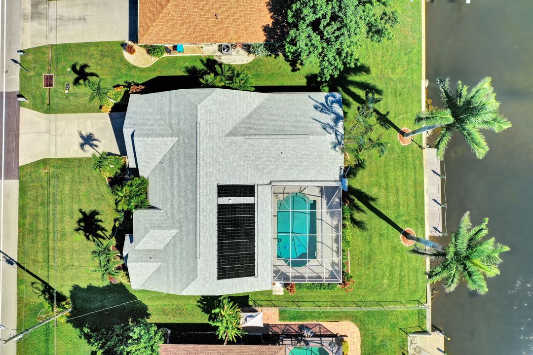 610 Archer Pkwy W, Cape Coral, FL 33904