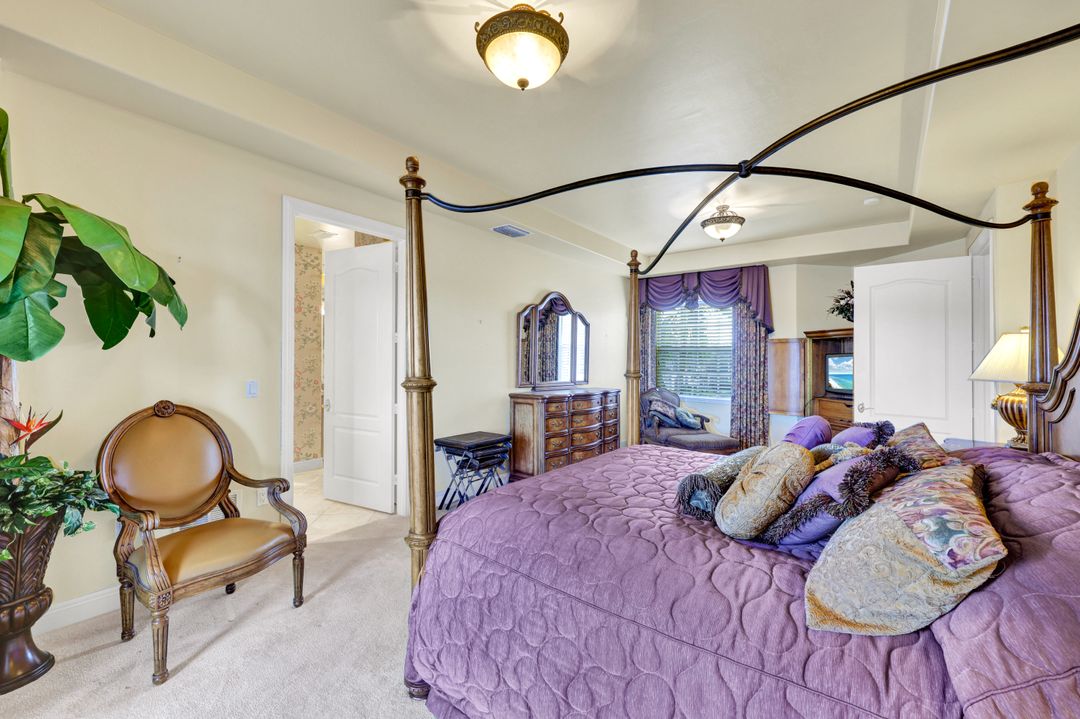 530 Avellino Isles Cir #7201, Naples, FL 34119