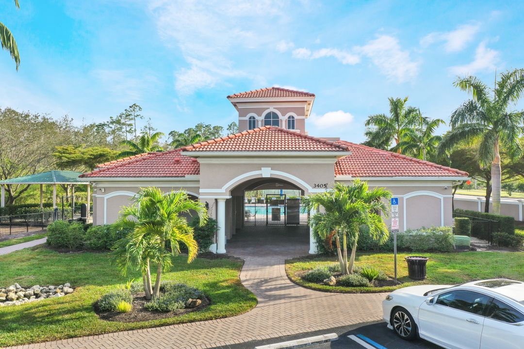 10028 Ravello Blvd, Fort Myers, FL 33905