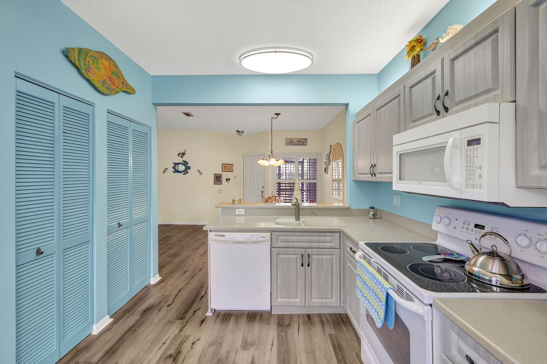 411 Emerald Bay Cir #A7, Naples, FL 34110