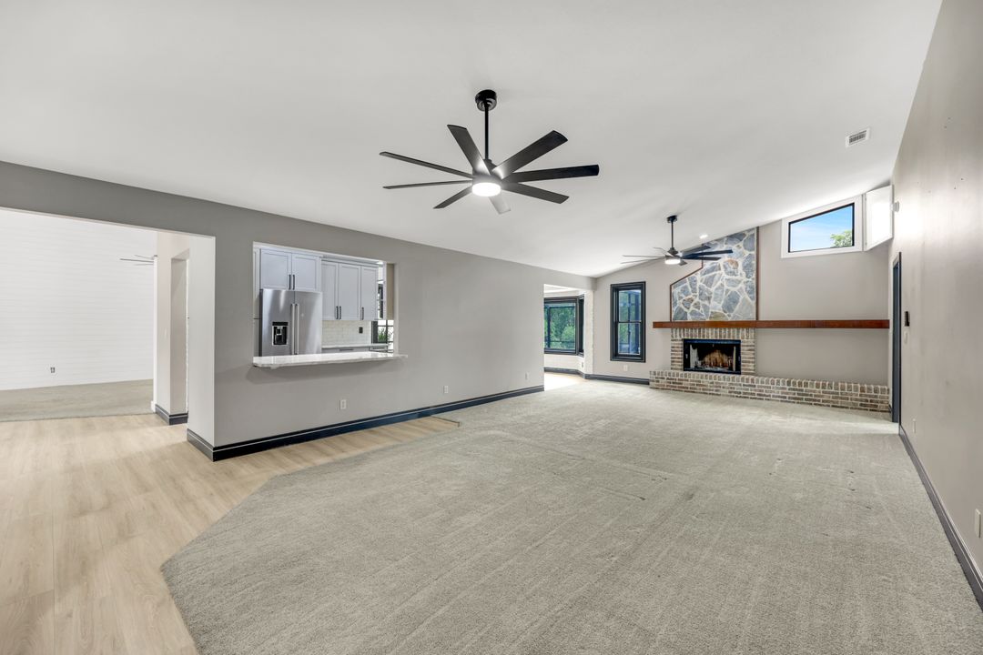 7239 Hendry Creek Dr, Fort Myers, FL 33908