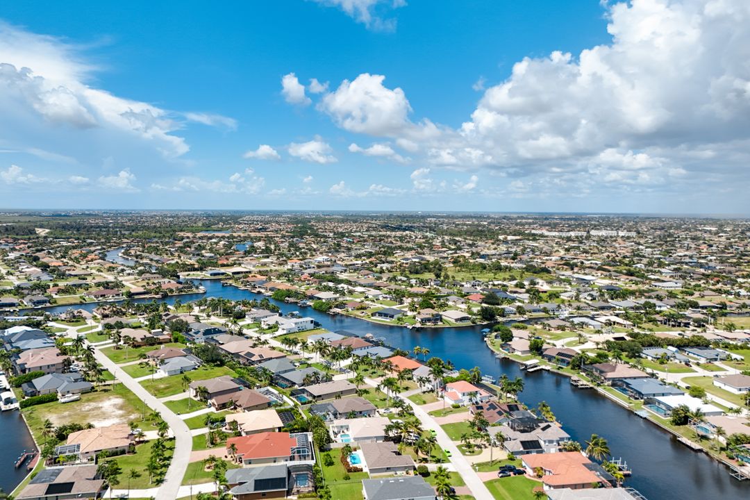 3101 SW 26th Pl, Cape Coral, FL 33914