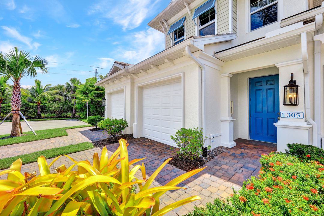 2344 Sheen Ln, Naples, FL 34120