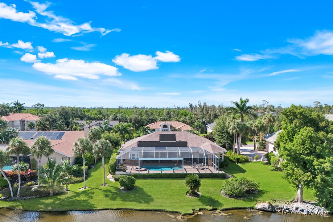 16111 Forest Oaks Dr, Fort Myers, FL 33908