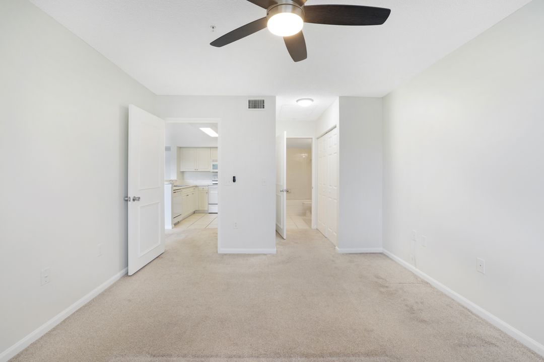 1205 Wildwood Lakes Blvd #305, Naples, FL 34104