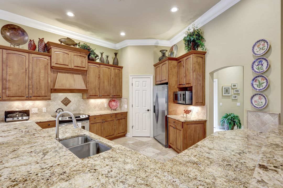 3352 Montara Dr, Bonita Springs, FL 34134