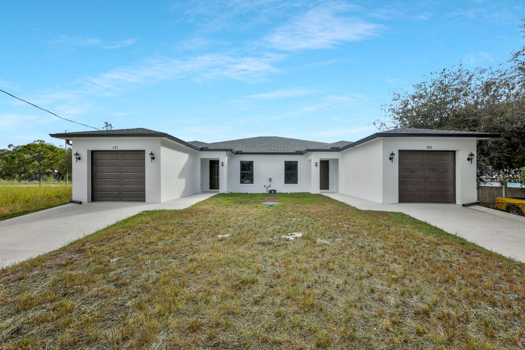 125 Holland St, North Fort Myers, FL 33917