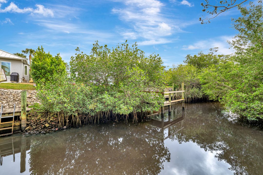 27065 Belle Rio Dr, Bonita Springs, FL 34135