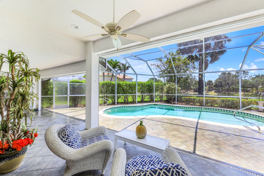 1940 Timberline Dr, Naples, FL 34109