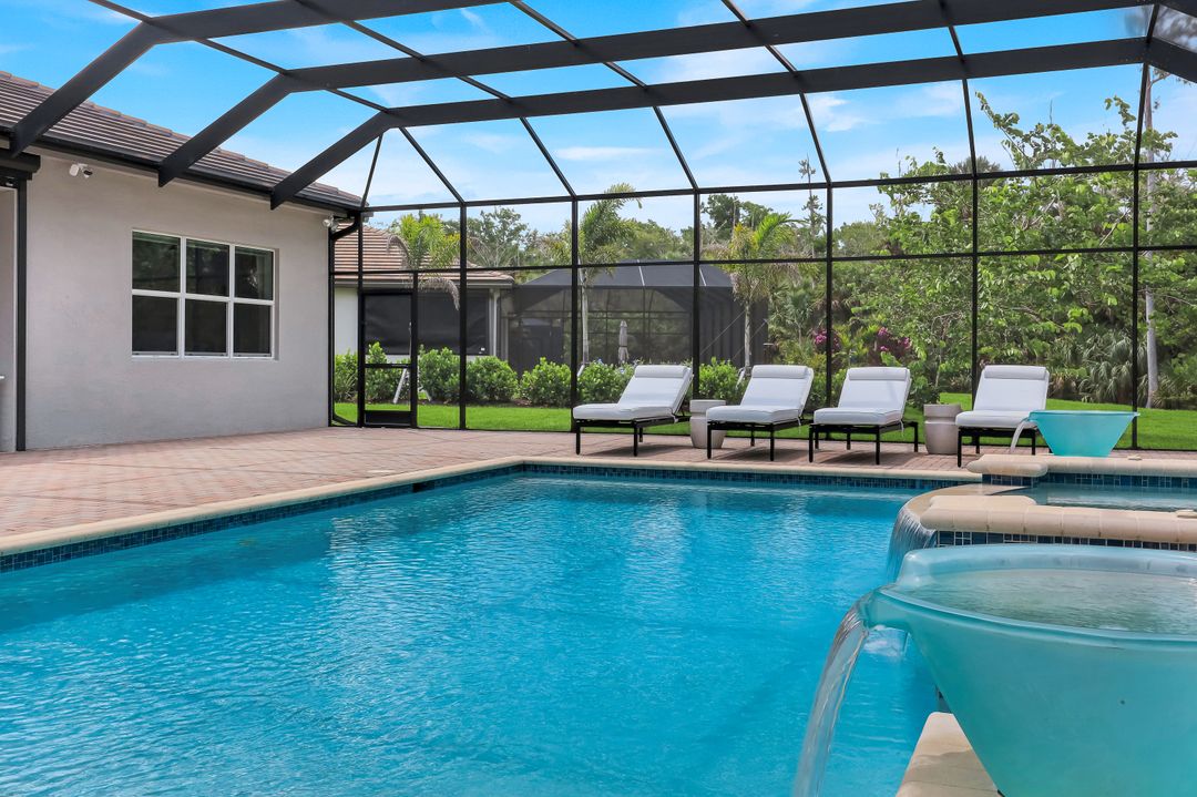 12063 Azalea Wy, Naples, FL 34120