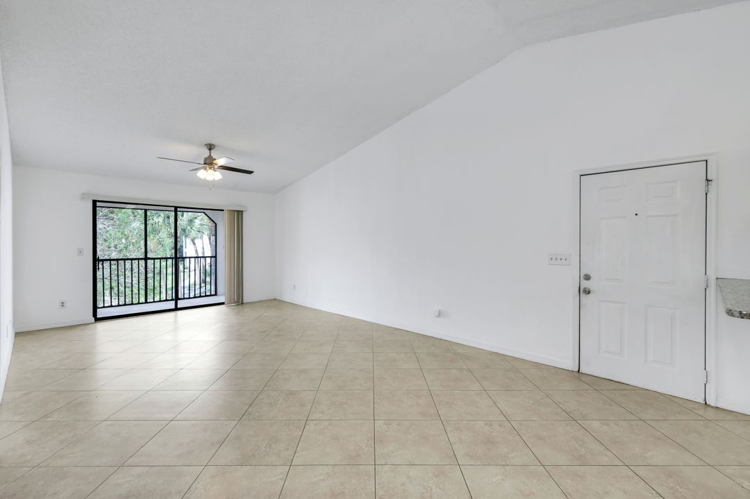 2178 Arbour Walk Cir #2326, Naples, FL 34109