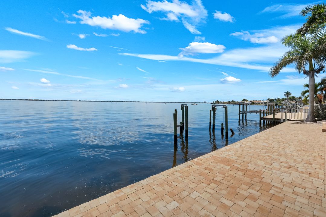 3115 SE 22nd Pl, Cape Coral, FL 33904