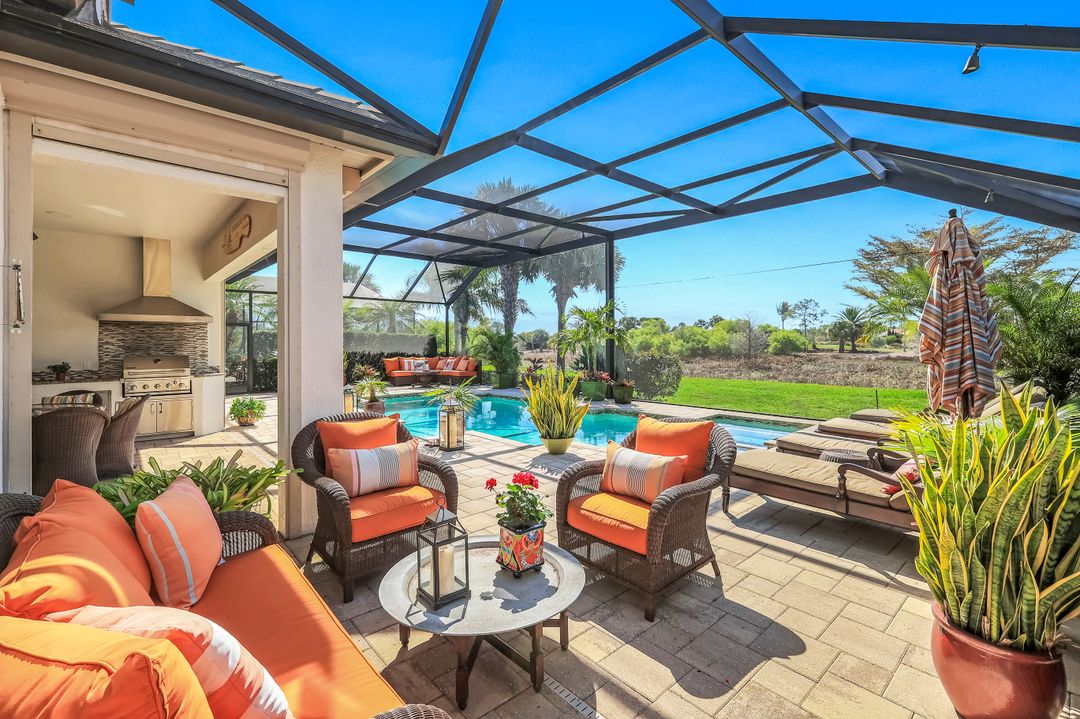 9327 Marble Stone Dr, Naples, FL 34120