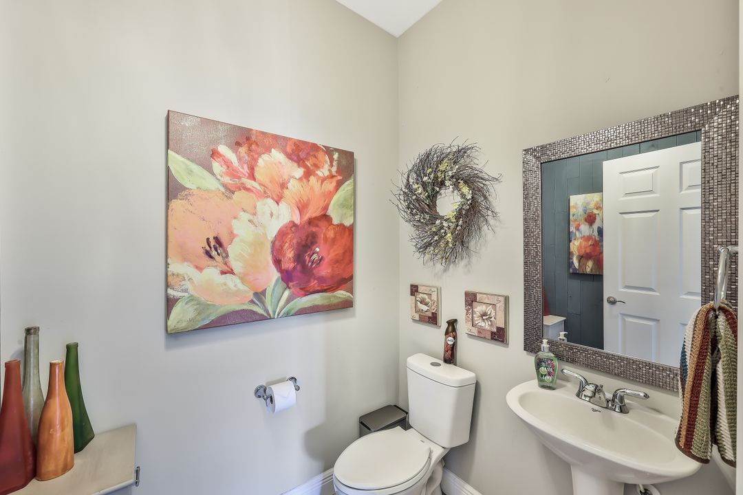 18261 Pine Nut Ct, Lehigh Acres, FL 33972