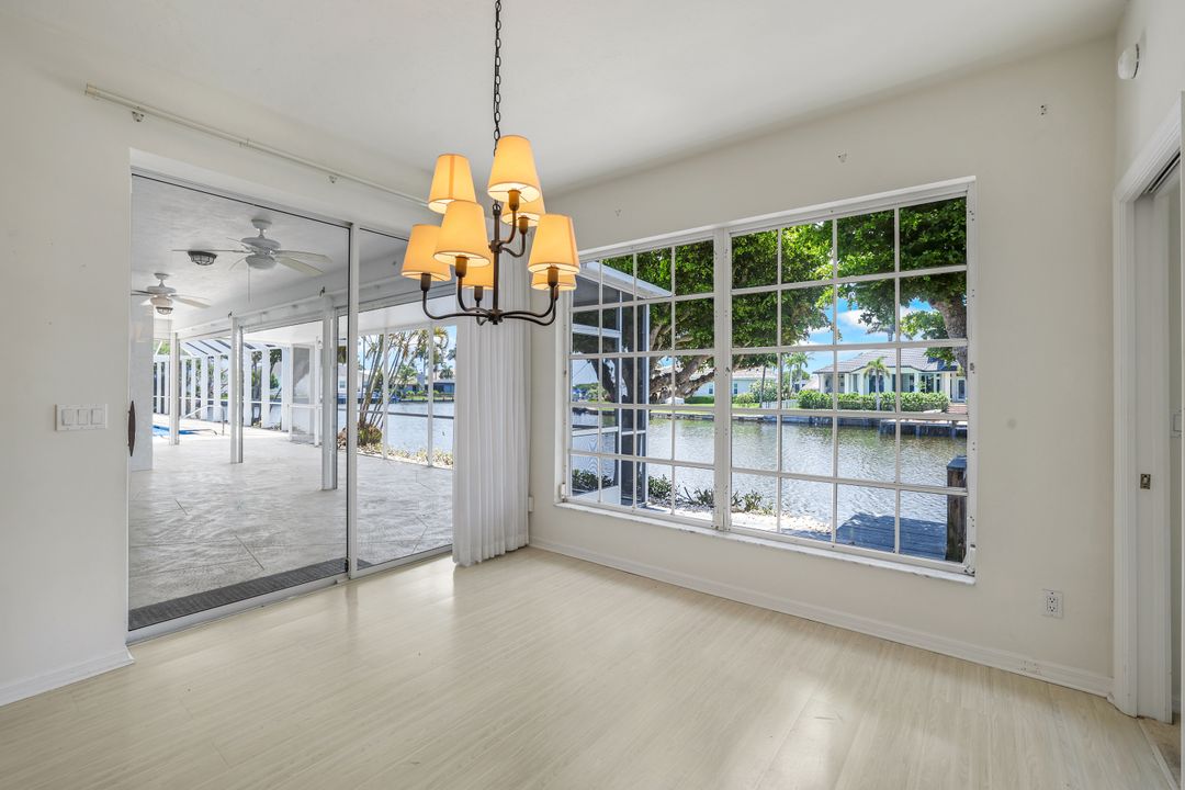 1895 Woodbine Ct, Marco Island, FL 34145