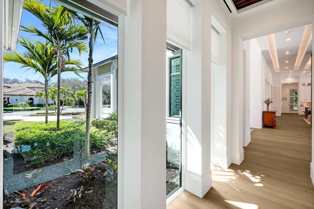 2818 Thistle Way, Naples, FL 34105