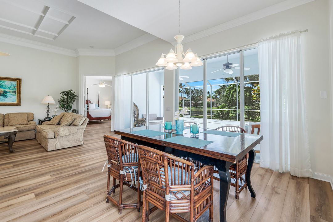 2984 Gilford Way, Naples, FL 34119