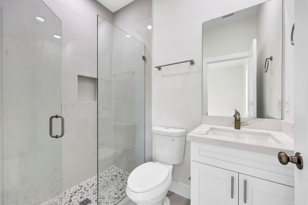 1137 Rahway St, Lehigh Acres, FL 33974