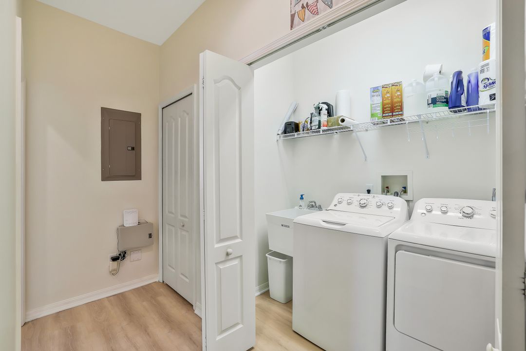 9040 Palmas Grandes Blvd #101, Bonita Springs, FL 34135