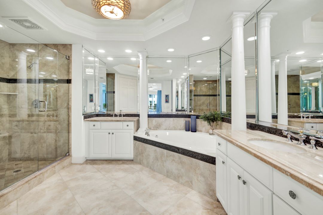 295 Grande  Way  #306, Naples, FL 34110