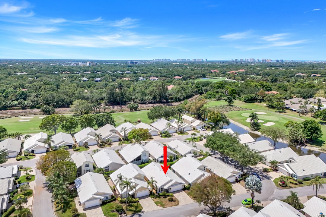 1588 Weybridge Cir, Naples, FL 34110